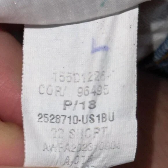 👖 Abercrombie & Fitch “The 90s Relaxed Jean” high-rise size 28/6s - Picture 7 of 7